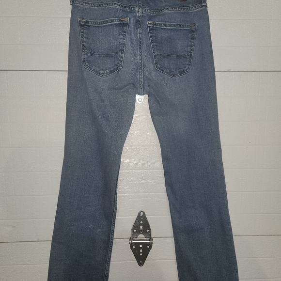 GUC Hollister Jeans 30/30 - Picture 2 of 3